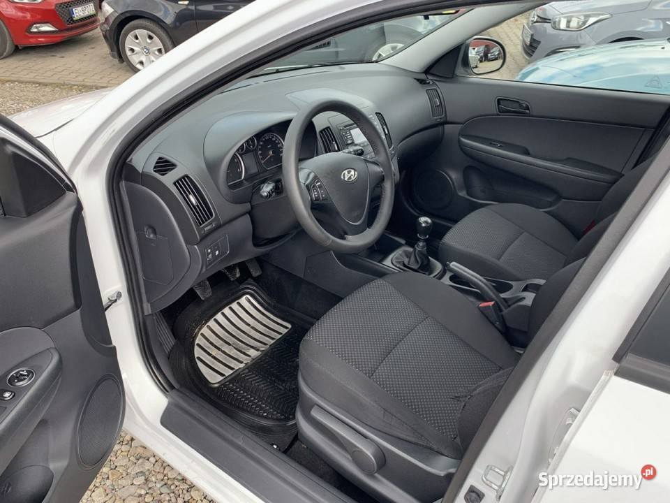 Hyundai i30 Hyundai i30 16 CRDI Blue Klima 1600cm3 Gostyń