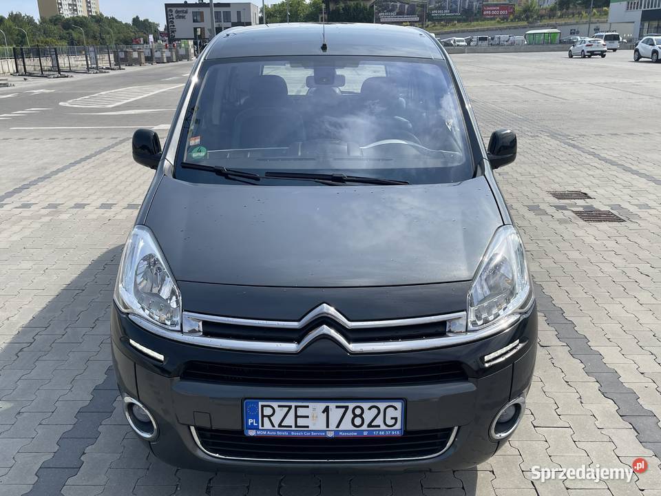 Citroen Berlingo Multispace 2013r 16 HDi 114 196 serwisowany w ASO Rzeszów