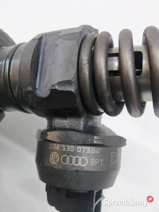 POMPOWTRYSKIWACZ 038130073BQ 20 TDI VW