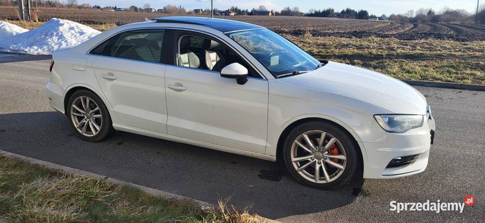 Audi A3 w sedanie z roku 2014 SLine Rok produkcji 2014 Zamość