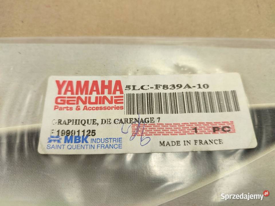 NAKLEJKA NA CZACHĘ PRAWA STR YAMAHA YQ50 lubelskie
