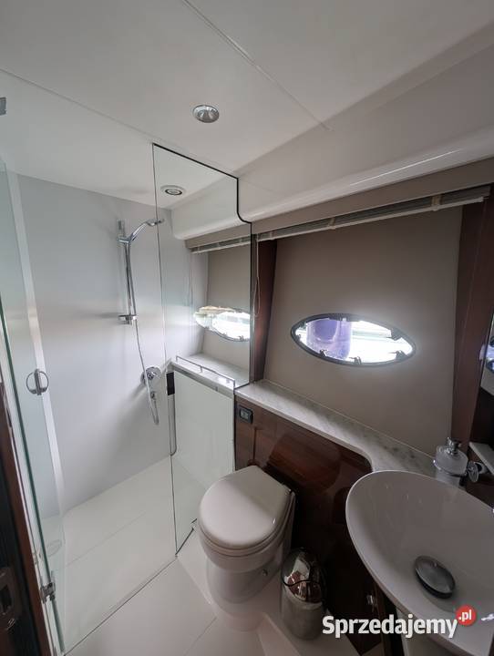 jacht motorowy Princess 43 zadbany super pełny VAT