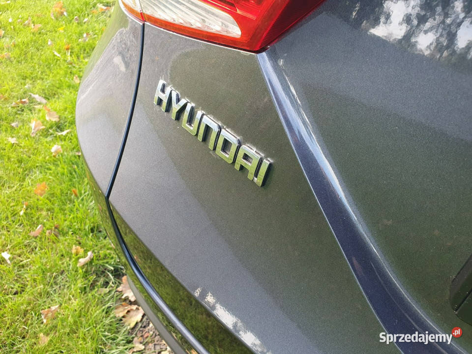 Hyundai i40 17crdi 140 Automat Bixenon Ledy Navi wspomaganie kierownicy Strobice