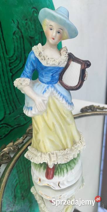 Porcelanowa figurka wiktoriańska dama z lirą Pabianice sprzedam