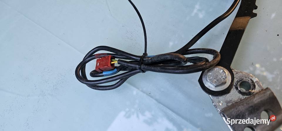 Zapinka pasa mercedes w124 1248606169 Rok produkcji 1993 wielkopolskie Zbąszyń sprzedam