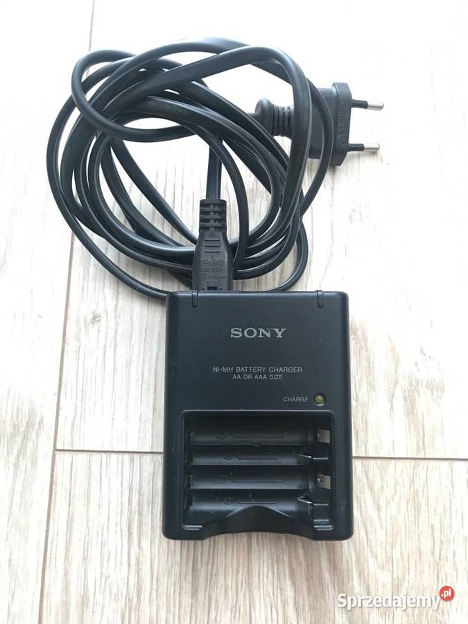 Ładowarka Sony BCCS2B sprzedam