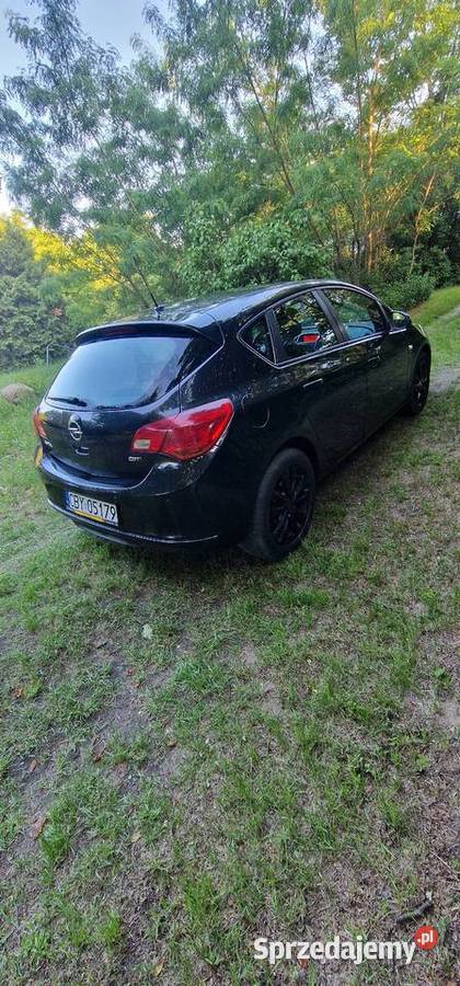Opel astra 2013 salon polska 17 disel 4/5 kujawsko-pomorskie Bydgoszcz sprzedam