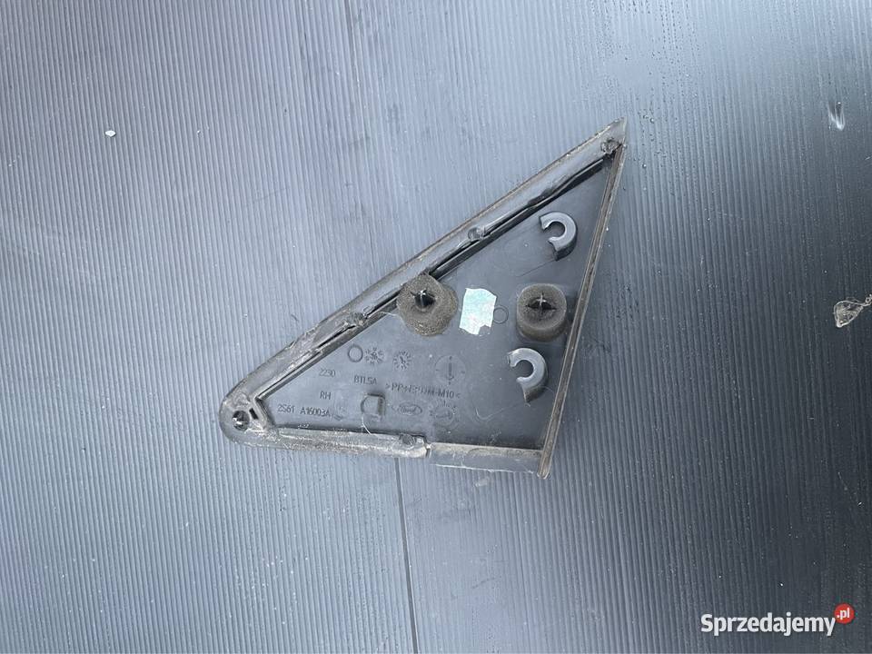 Trójkąt zaślepka błotnika prawa Ford fiesta mk6 Szczecin