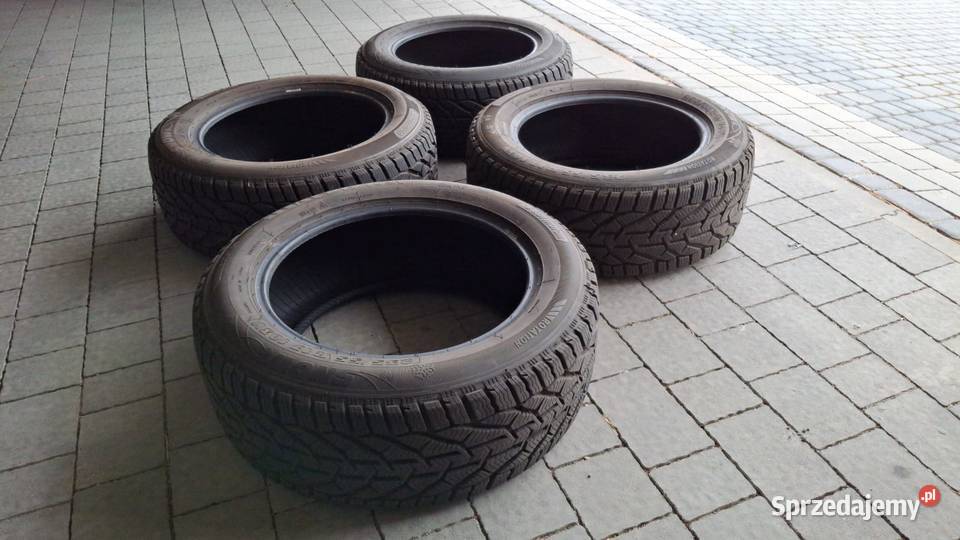 SPRZEDAM opony zimowe KORMORAN SNOW 23555 R17 Rabka-Zdrój sprzedam