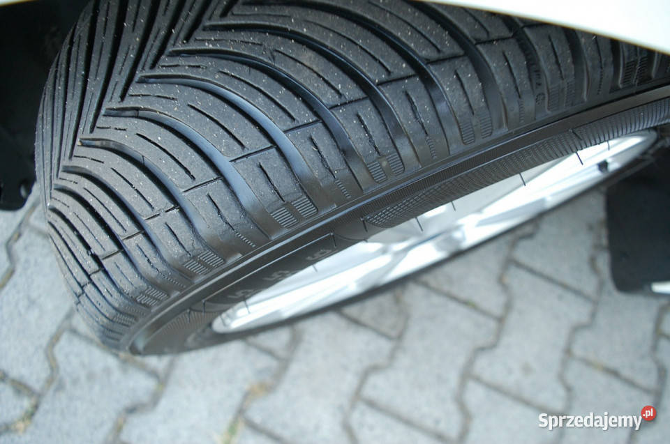Ford C II 2010 wielofunkcyjna kierownica Dębica