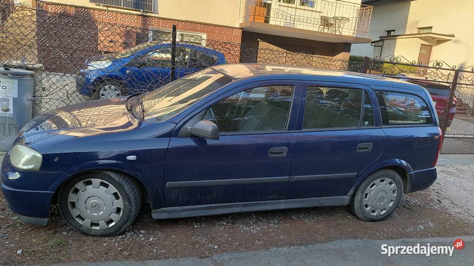 Opel AstraGCaravan Kombi 2005r 16 74kW benzyna Bielsko-Biała