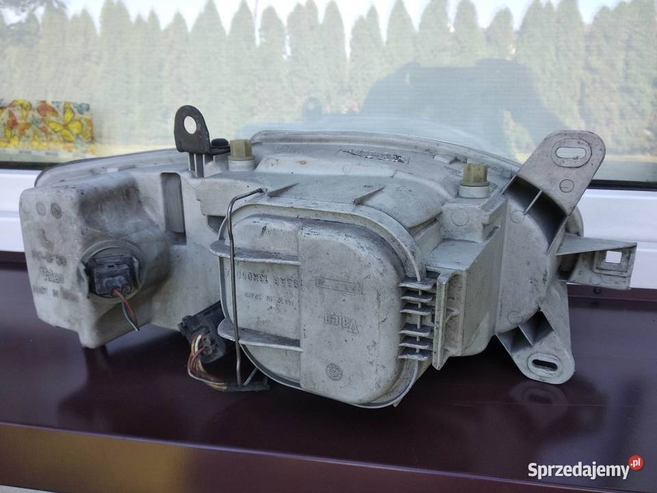 Ford Escort MK7 VII lampa przednia lewa osobowe Sieradz