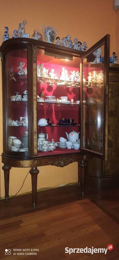 Serwantka Witrynka Intarsje
Przepiękna Gdańsk