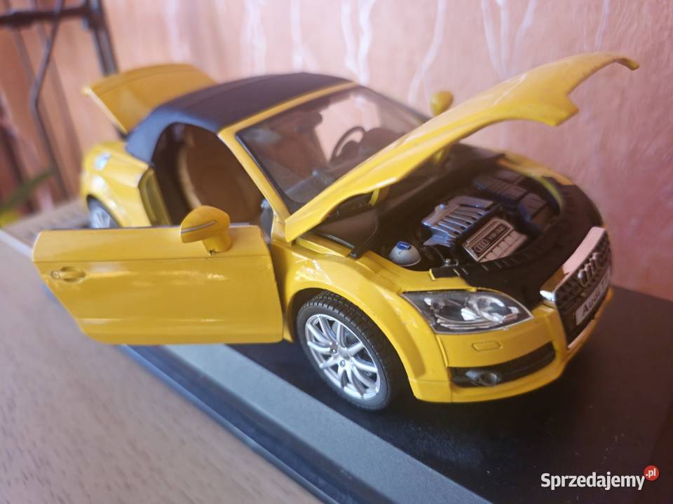 Model Audi TT 8J Roadster 124 Cararama Hongwell Legnica