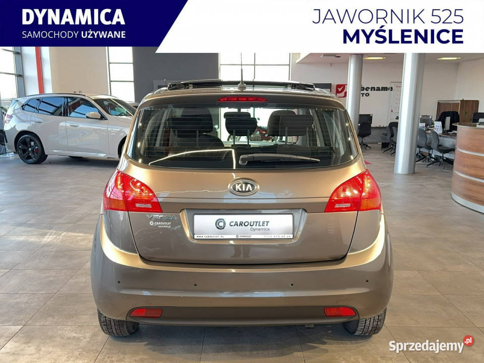 Kia Venga 14 LPG 90 M5 2013 r dach panoramiczny