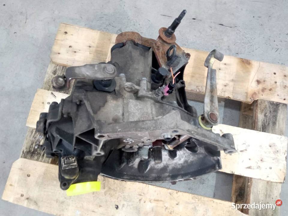 SKRZYNIA BIEGÓW 20CP81 14 8V Peugeot 206 I osobowe