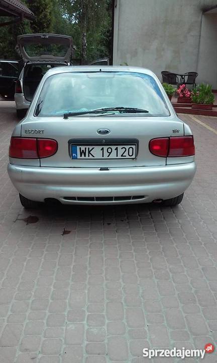 Ford Escort 16 16v 2000r radio Otwock