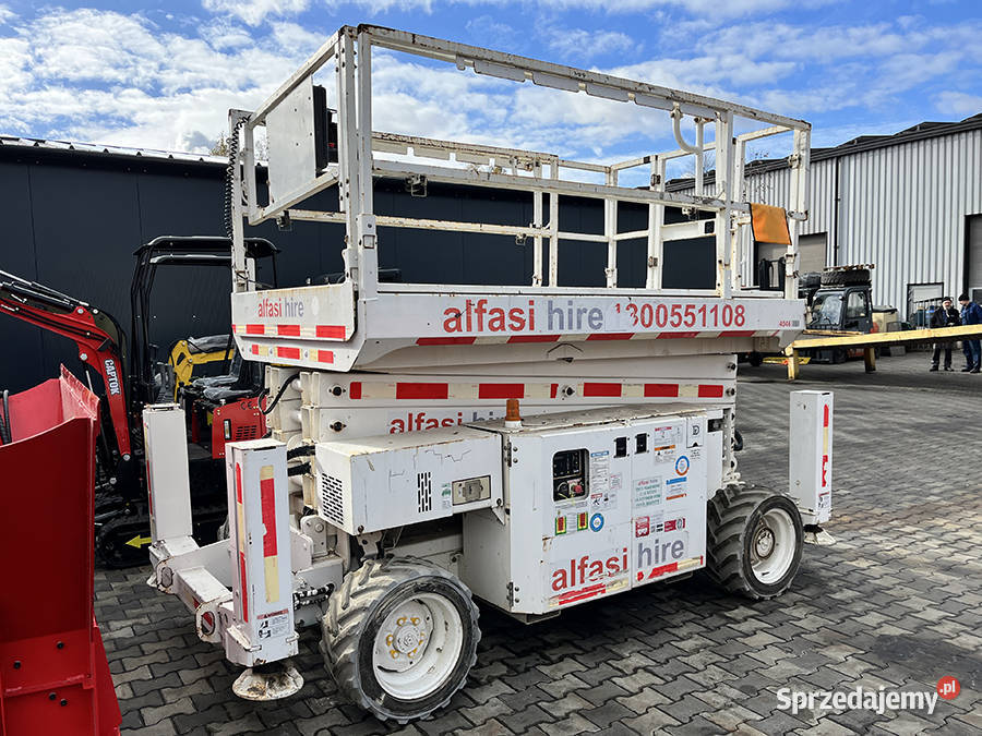 Zwyżka nożycowa terenowa Genie GS4069 RT 1412 m Kęty