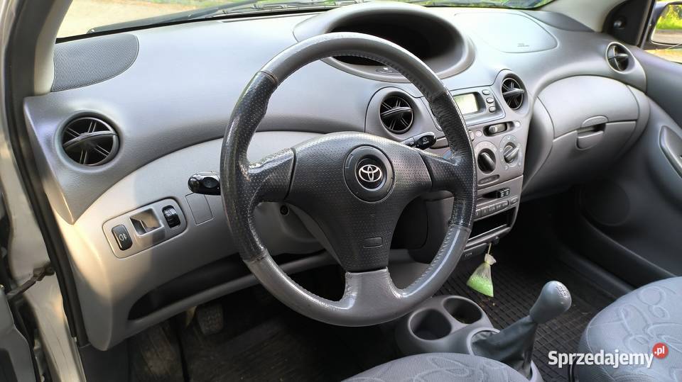 Fajne małe miejskie auto Toyota Yaris Bielsko-Biała