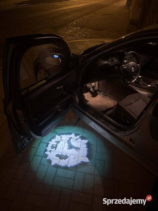 BMW E90 20 Benzyna 150 Świebodzice sprzedam