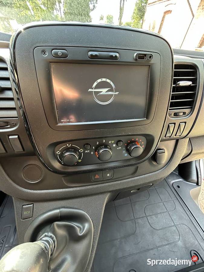 Opel Vivaro 2015