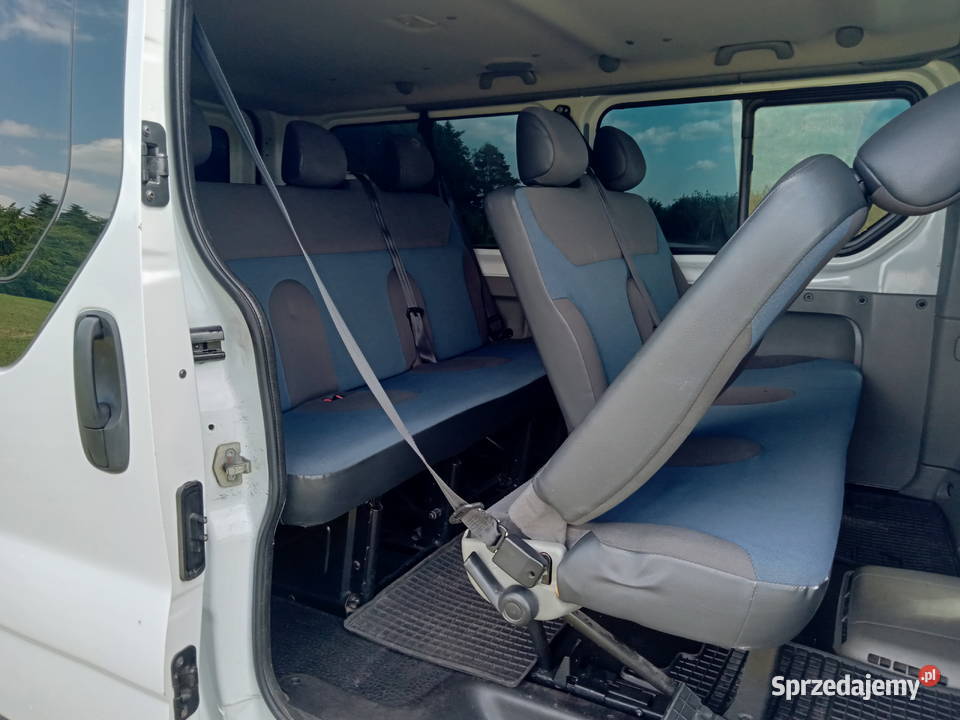 renault trafic bus long 9osobowy 2000cm3 Łącko