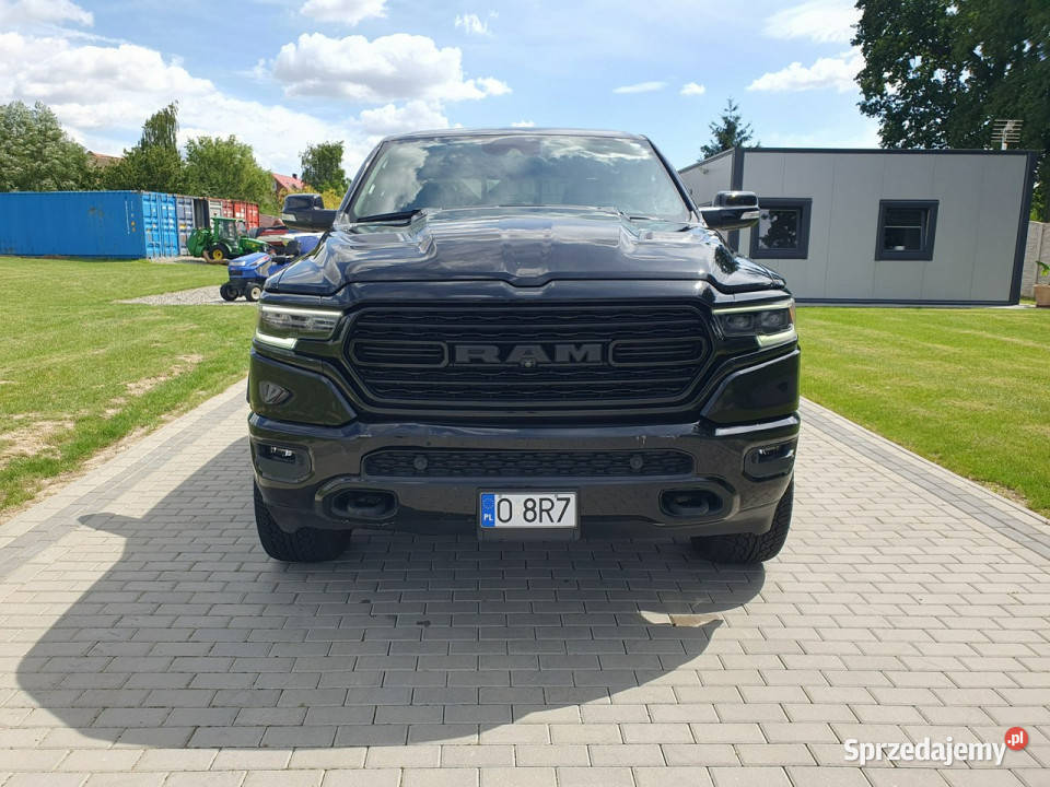 Dodge RAM 57 V8 401 E TORQUE Limited Night Raty Strobice