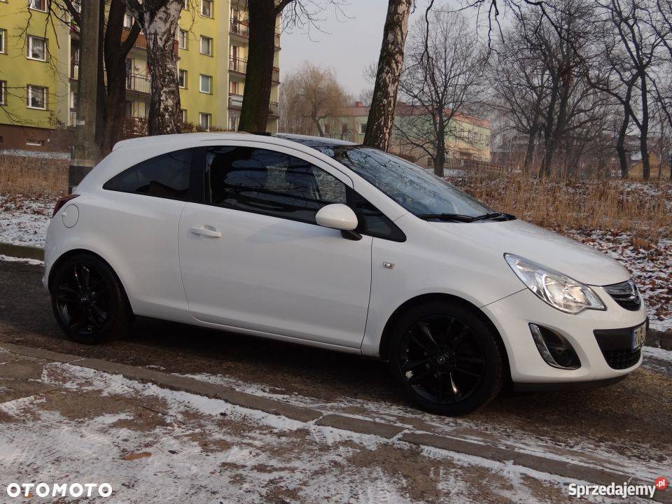 Opel Corsa E 1.4 101 Ps Probleme Opel Corsa 1.4 ECOTEC 101 PS Sport OPC Pakiet Jak Nowa !!! o Gliwice