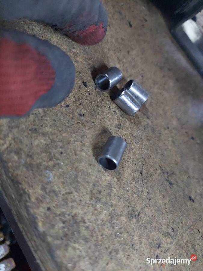 Yamaha YZF 125 tulejka ustalająca cylindra