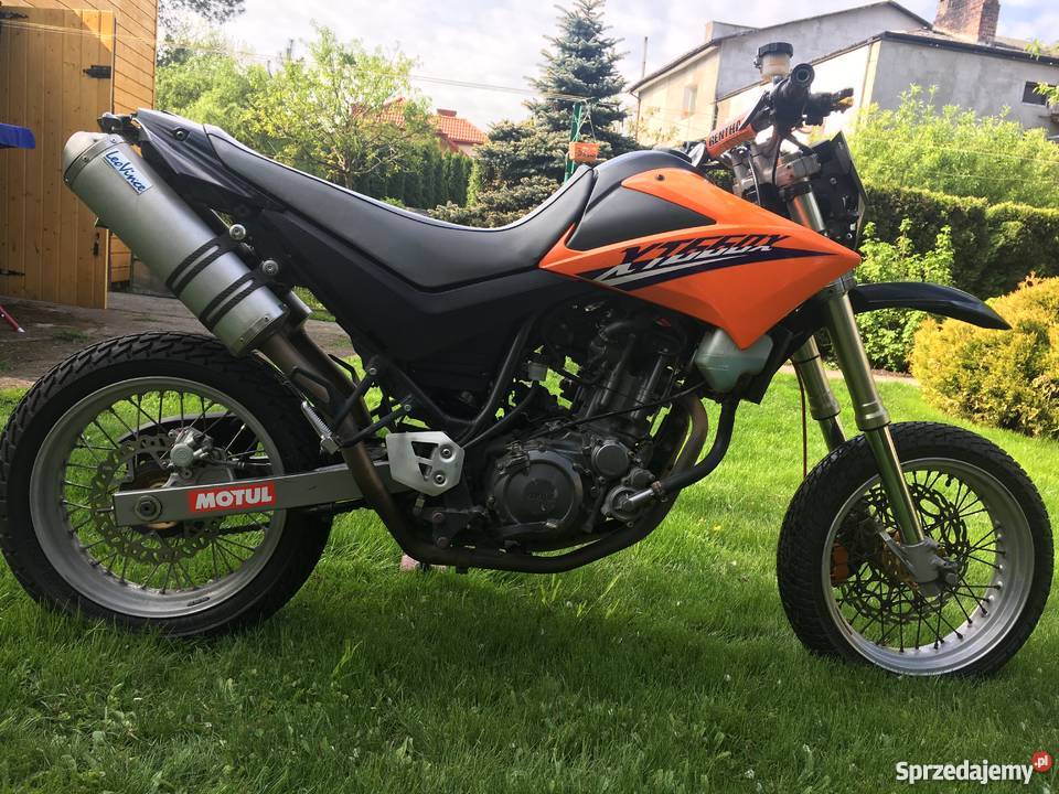 Yamaha XT 660 R Supermoto 2004 Rok produkcji 2004 Yamaha Marki