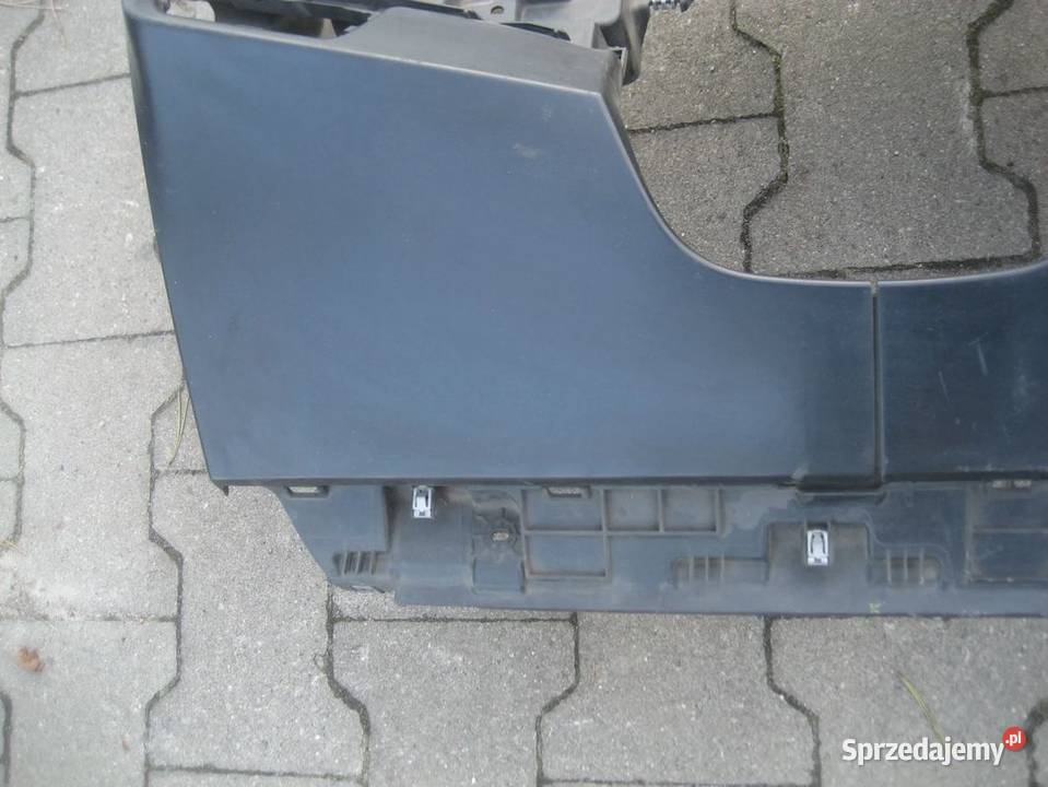 bmw 2 u06 2225r deska rozdzielcza konsola dół Rakoniewice