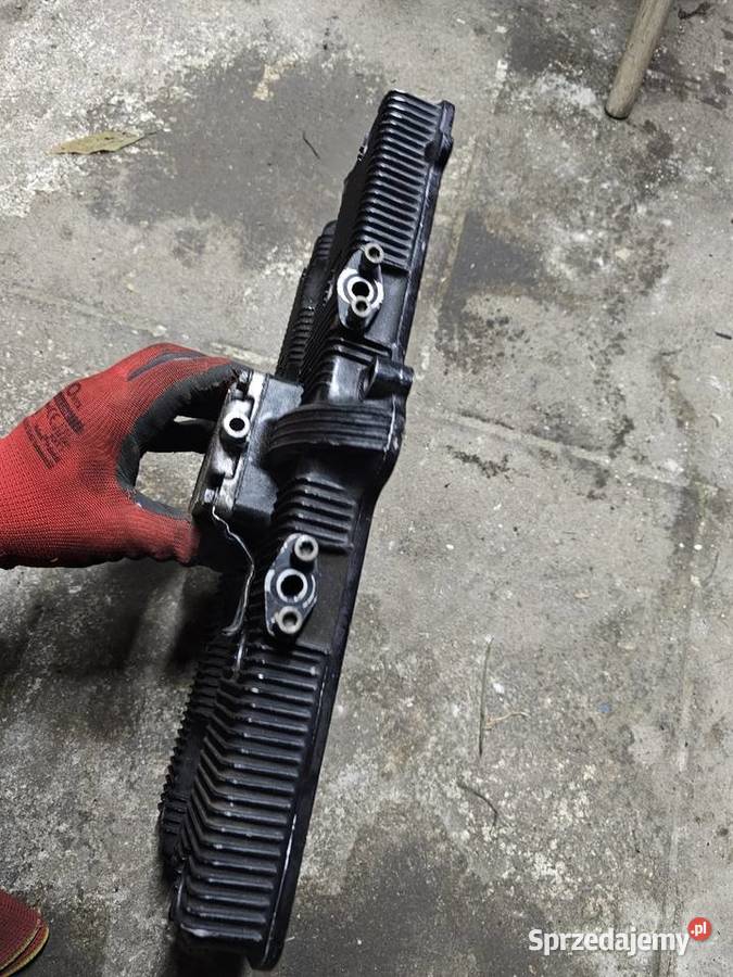 Suzuki GSX 600 f katana pokrywa zaworów zaworowa Jelenia Góra