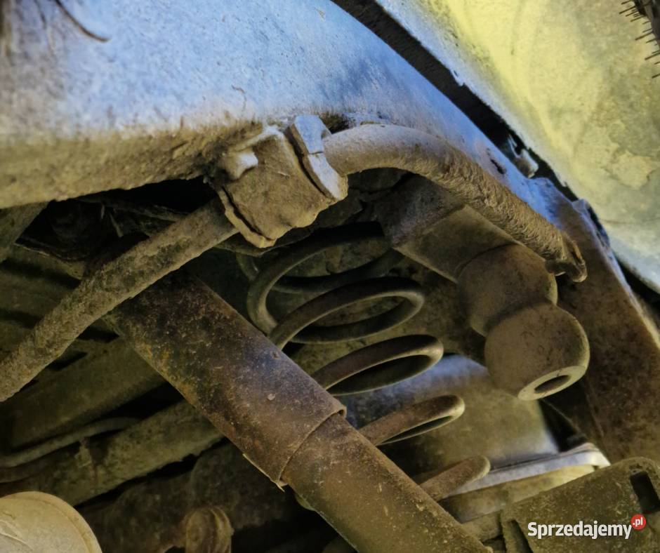 Opel Monterey 32 V6 części w całośći Kraków sprzedam