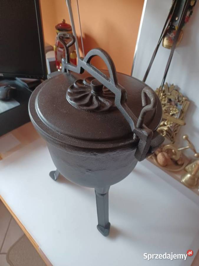 Kociołek żeliwny wewnątrz emaliowany 8 l Poznań