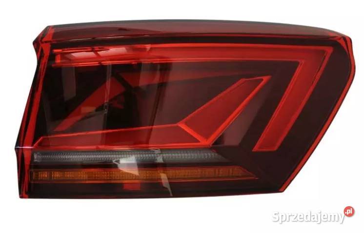 Volkswagen Touareg 18 Lampa tylna prawa Lampy tylne łódzkie Łódź