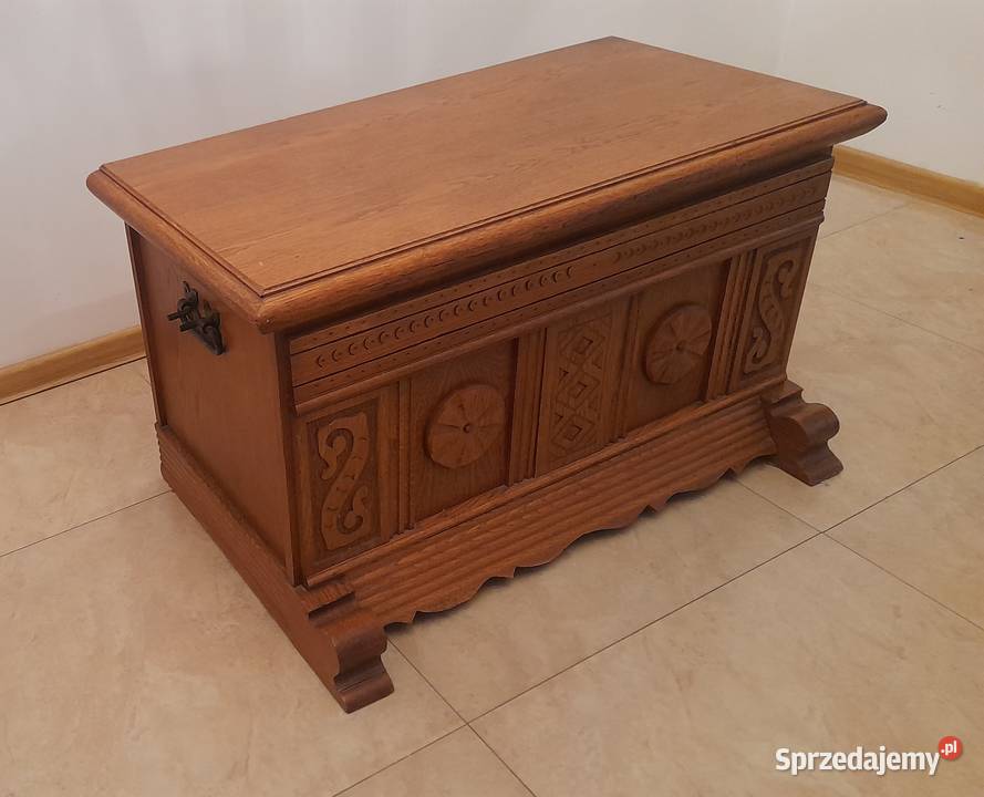 Skrzynia drewniana kufer z litego drewna sprzedam
