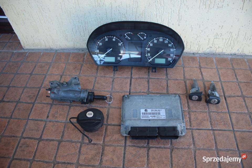 ZESTAW STARTOWY SKODA FABIA I 12 03E906033F