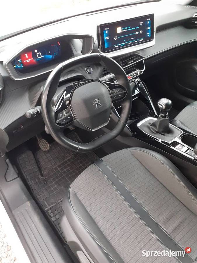 Sprzedam peugeot 2008 15 bluhdi 110 nieuszkodzony łódzkie Zelów sprzedam