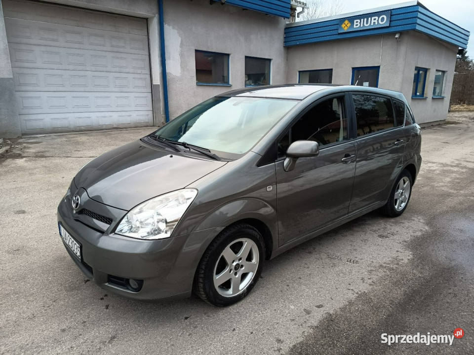 Toyota Corolla Verso Or lakier udokumentowany światła przeciwmgielne Janów Lubelski