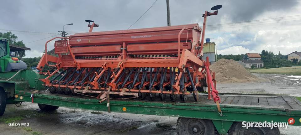 Agregat uprawowosiewny Kuhn Piersele