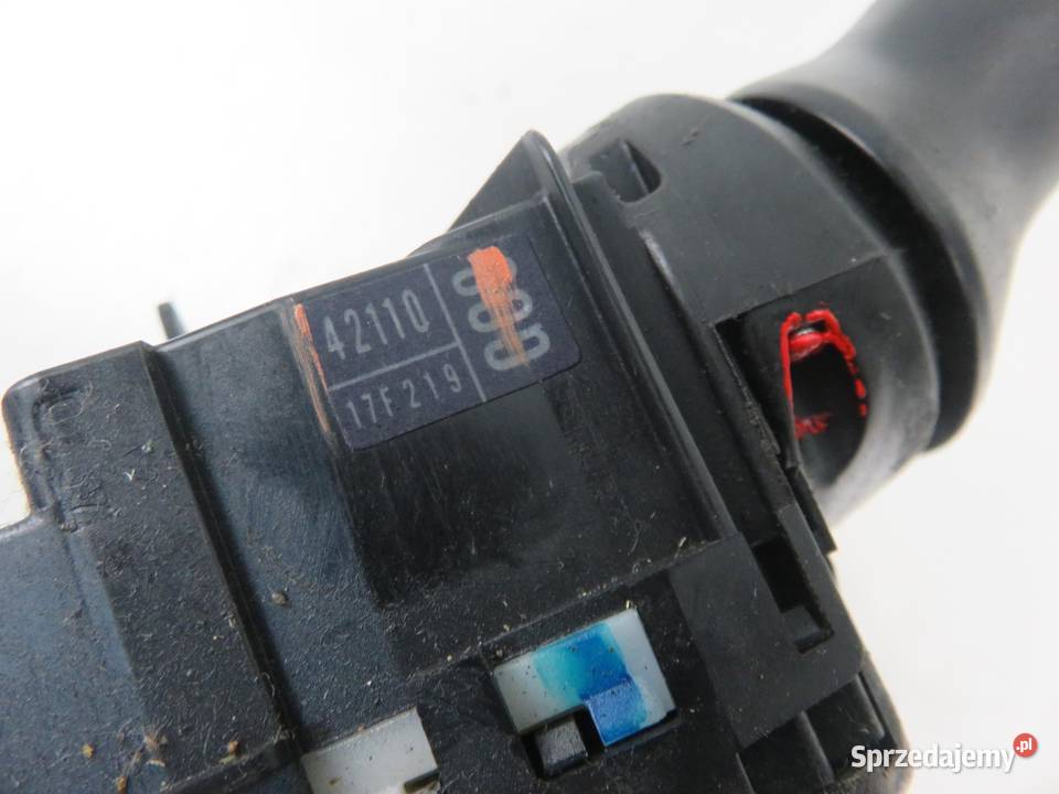 PRZEŁĄCZNIK ZESPOLONY TOYOTA RAV 4 III