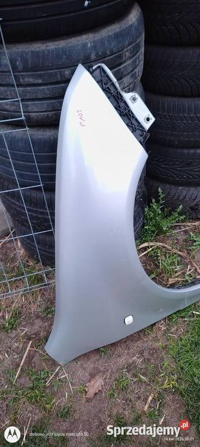 Błotnik prawy przód Fabia 1 kod lakieru 9102 Błotniki Lubin