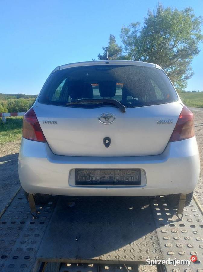 Toyota Yaris II Lak 1E7 2008r 14 D4D Części osobowe Elbląg
