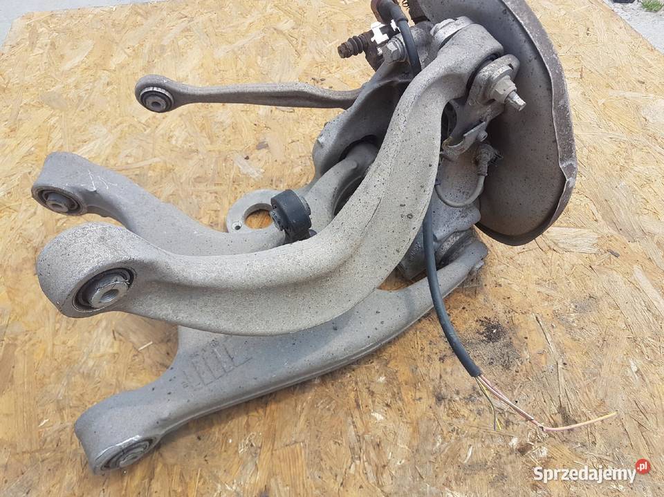 ZWROTNICA PRAWY TYŁ AUDI A4 B8 A5 8K0505312J Przystajń