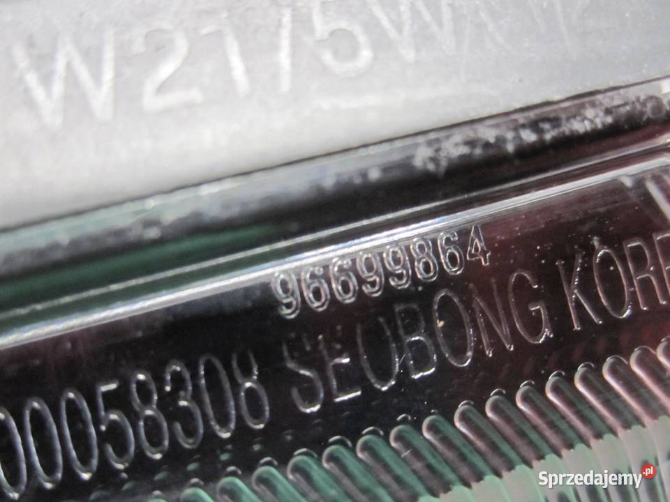 CHEVROLET CAPTIVA I LIFT lampa prawa przód świętokrzyskie