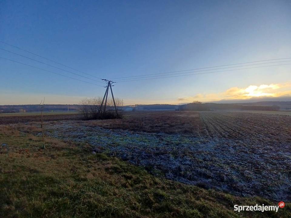 Działka budowlana drodze asfaltowej