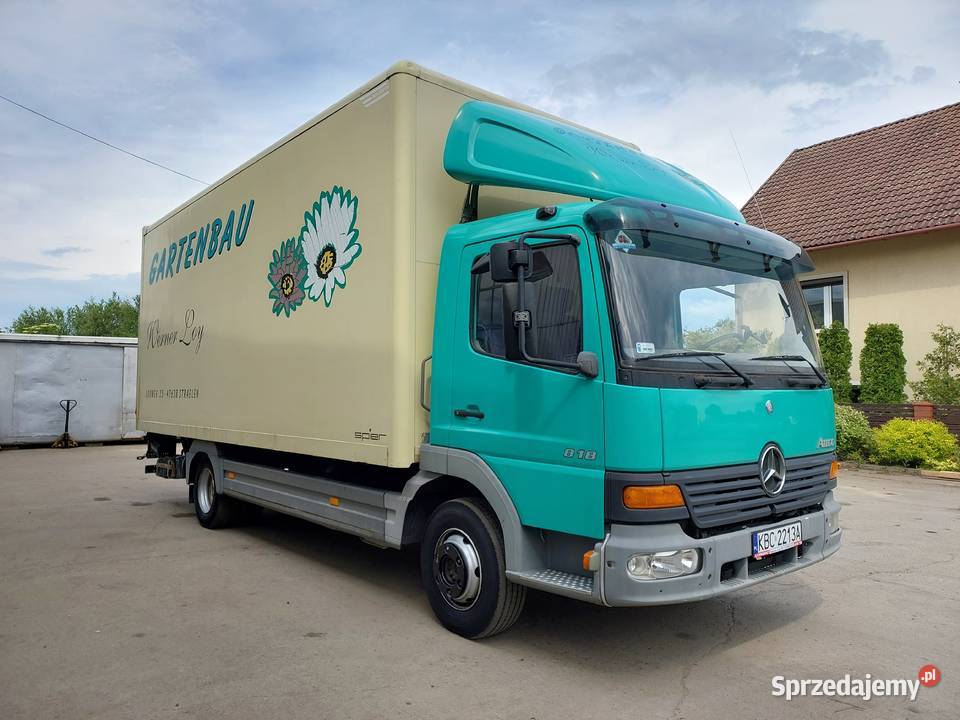 MercedesBenz Atego 2001 z windą Łazy
