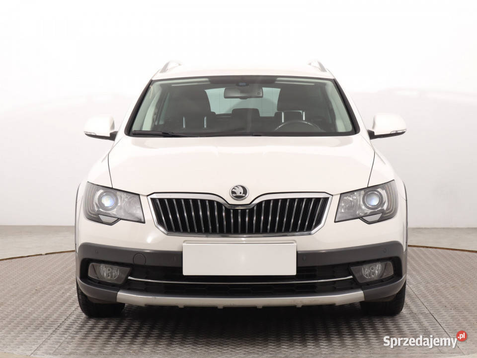 Skoda Superb 18 TSI asystent parkowania Superb Katowice