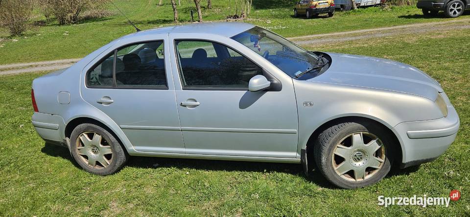 VW Bora 16 101 LPG 1998r Zdrowa blacha Majdan Ostrowski sprzedam