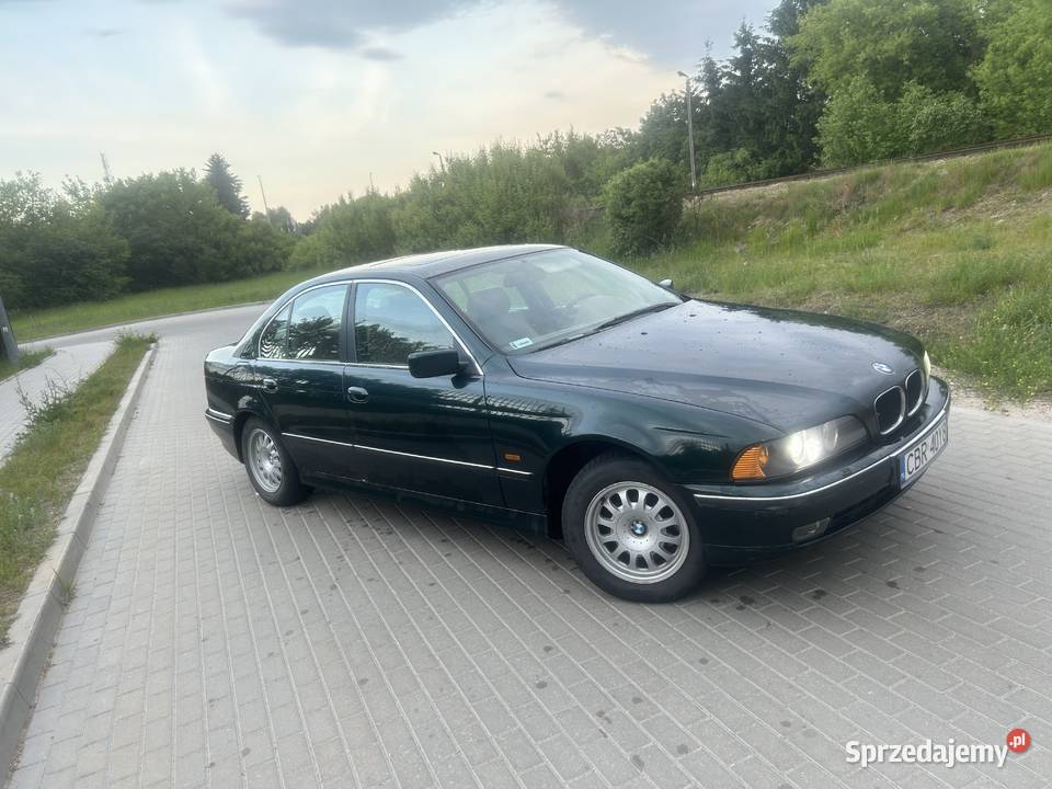 Sprzedam bmw e 39 w ciekawym Rok produkcji 1995 sprzedam